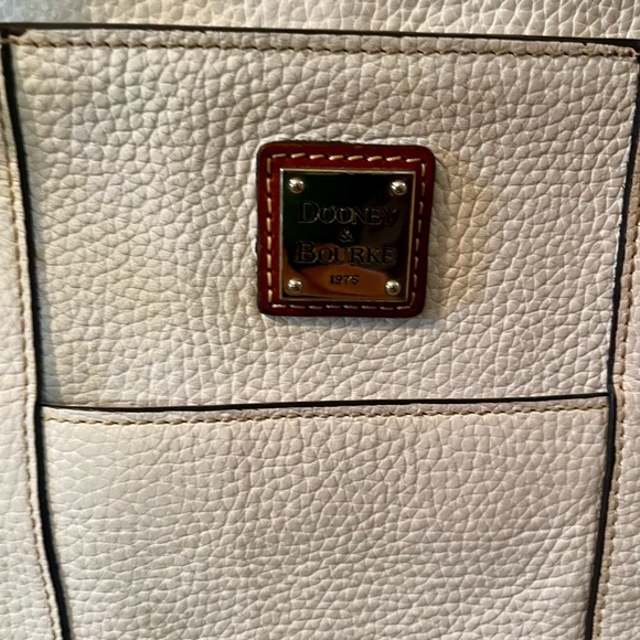 Dooney & Bourke White and Brown Leather Tote Bag - Picture 2 of 4
